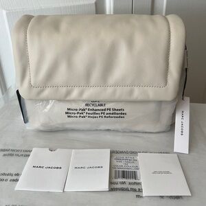 Marc Jacobs ivory marshmallow leather Shoulder Bag nwt